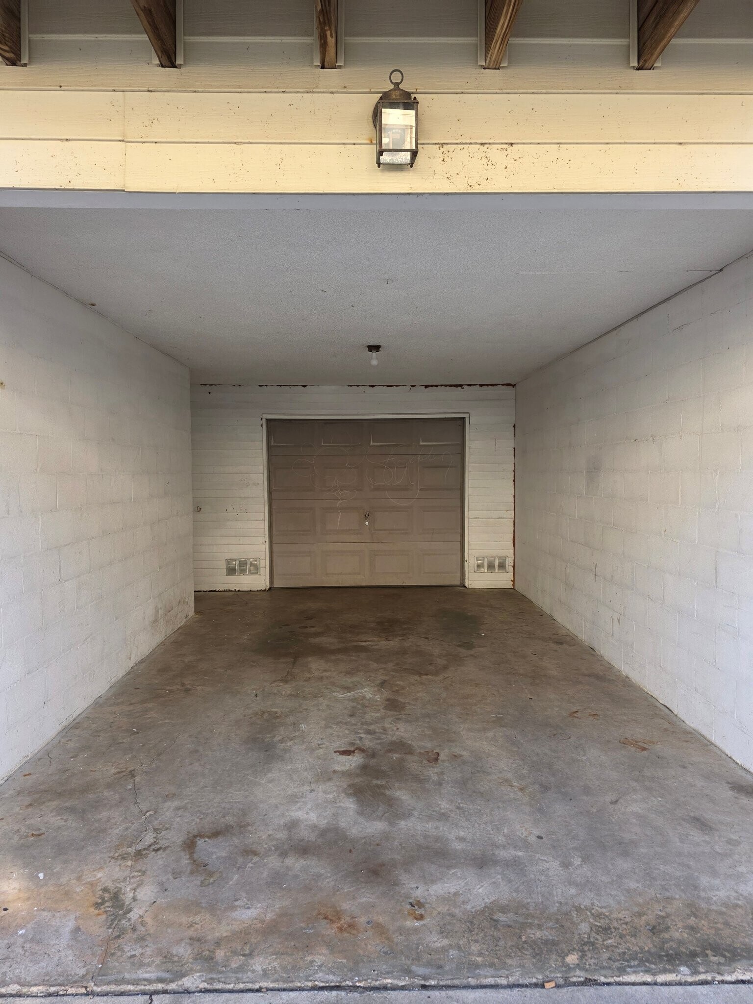Building Photo - 4780 Pontchartrain Dr