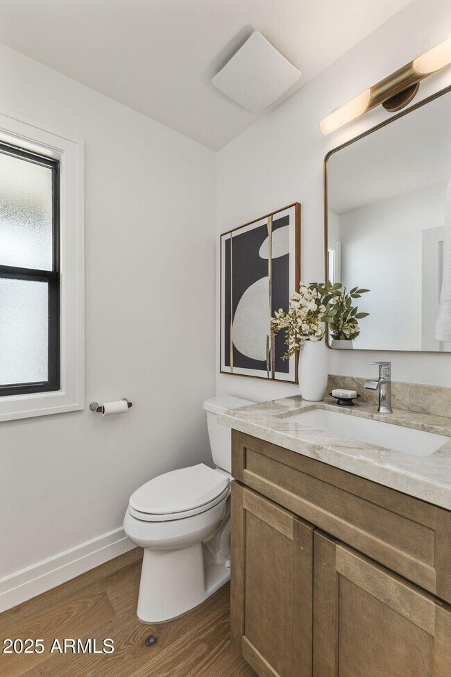 Building Photo - 7339 E Solano Dr