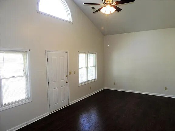 Building Photo - 1810 Magazine St