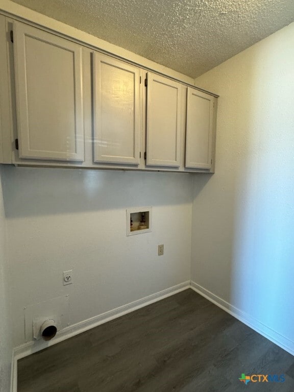 Building Photo - 1815 Cedarhill Dr