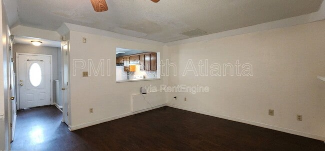 Building Photo - 1681 Winchester Way SE