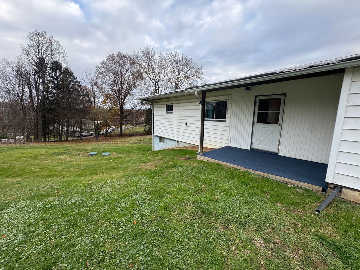 Building Photo - 4813 Sayre Ave