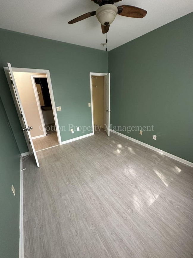 Building Photo - 207 Hibiscus Way