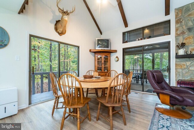 Building Photo - 7411 Marye Rd