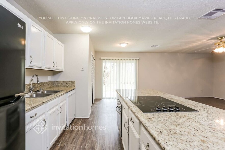 Building Photo - 6830 Kearney Dr