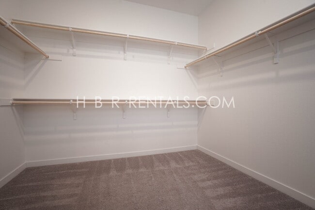 Building Photo - 1038 Osprey Dr