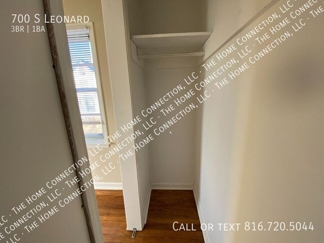 Building Photo - 700 S Leonard-