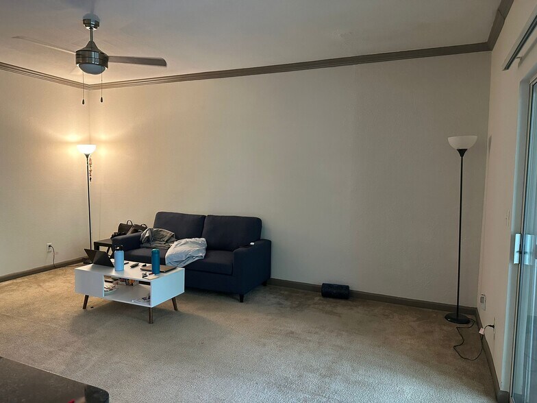 Building Photo - 5210 Misty Oaks Dr