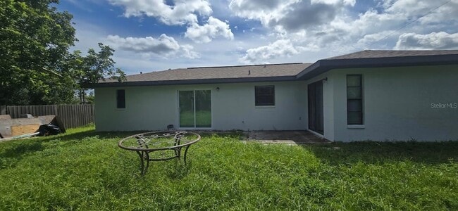 Building Photo - 5498 Montego Ln