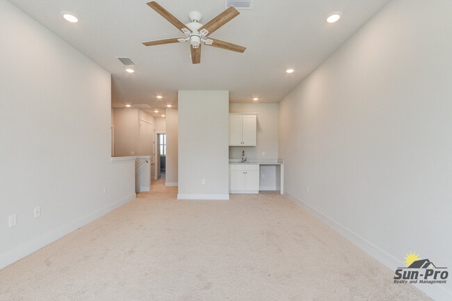 Building Photo - 3046 Isles Wy