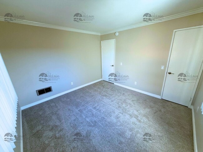 Building Photo - Second Story 2 Bd/2Ba Townhouse in San Marcos