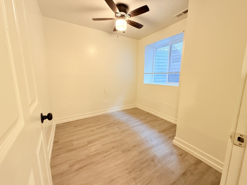 Building Photo - 3442 S 200 E