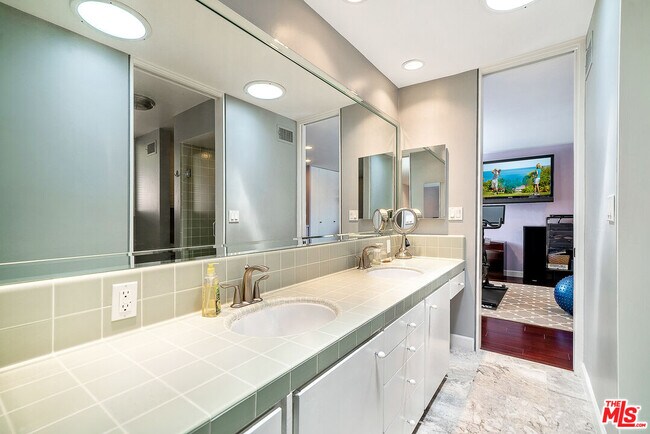 Building Photo - 11508 Thurston Cir