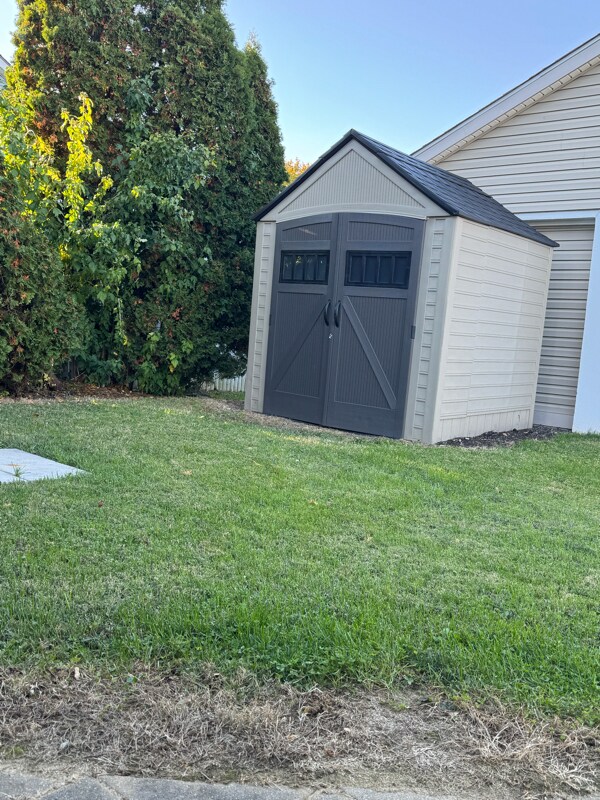 Building Photo - 3820 Chestnut St