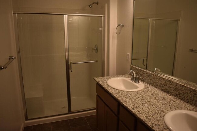 Building Photo - 31 Medieval St