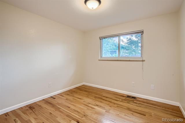 Building Photo - 3183 Vaughn St