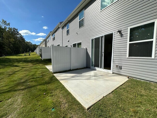 Building Photo - 12003 Gambrell Dr