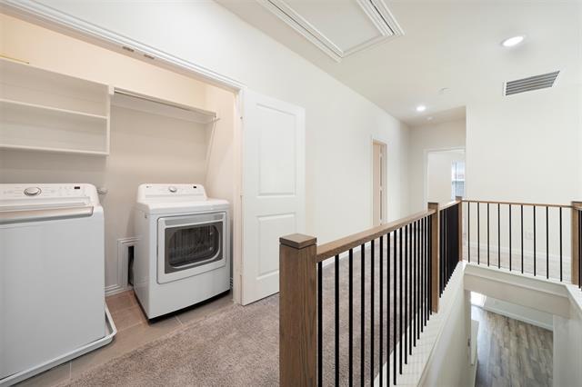 Building Photo - 1351 Hill Country Pl