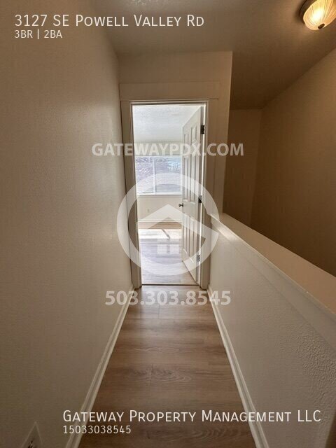 Building Photo - 3127 SE Powell Valley Rd