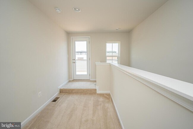 Building Photo - 22322 Tees Ter