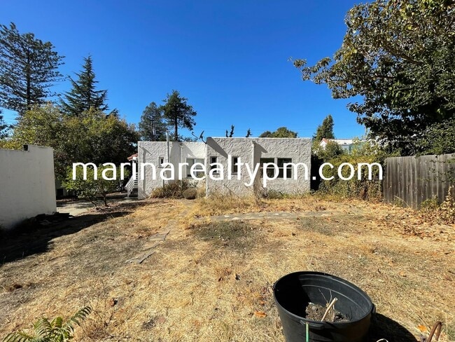 Building Photo - Coming Soon! Charming 3 bedroom, 2 bathroom home located in the Vista area near Vallejo High School