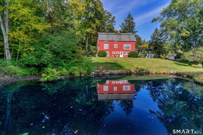 Building Photo - 42 Picketts Ridge Rd