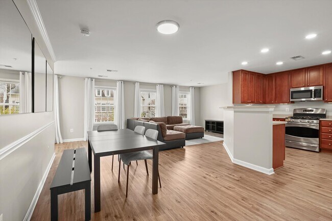 Building Photo - 11214 Wortham Crest Cir