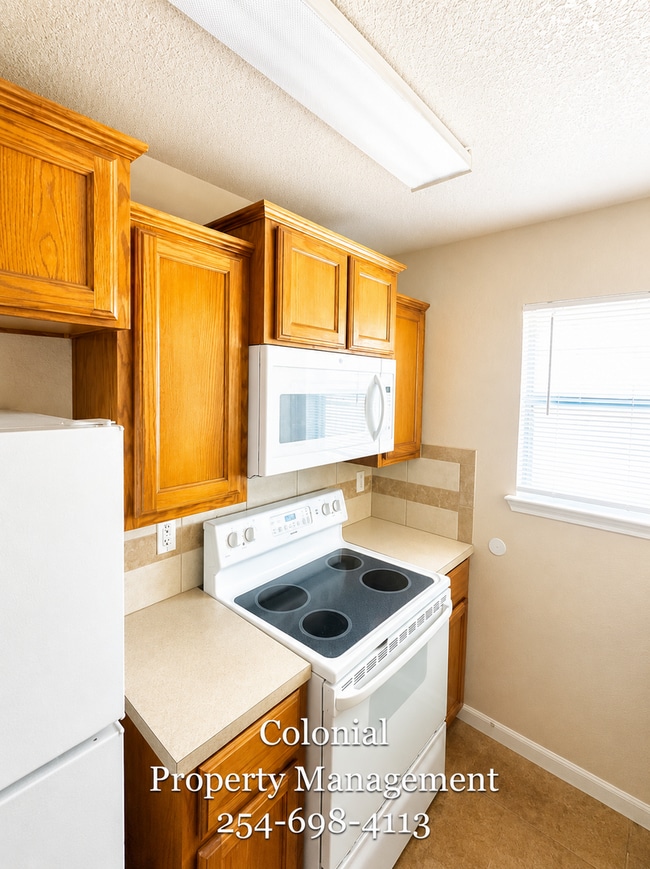 Building Photo - AVAILABLE NOW; APPLY AT OUR WEBSITE TODAY!!
