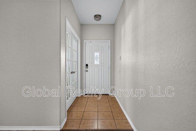 Building Photo - 16222 Galloping Oak