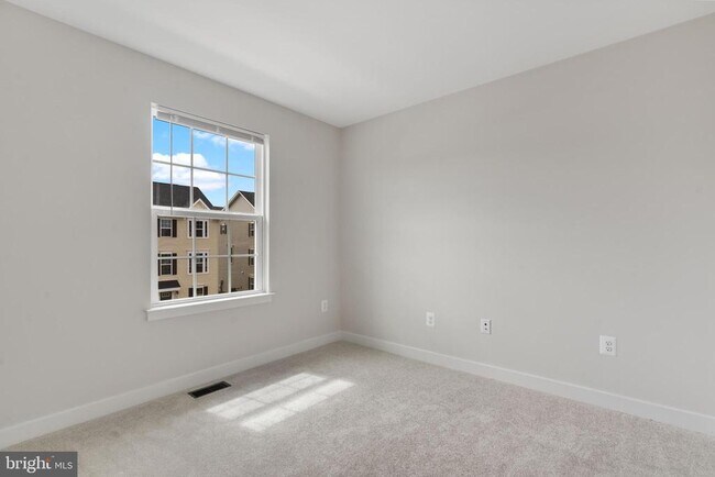 Building Photo - 1505 Wilmer Park Ln