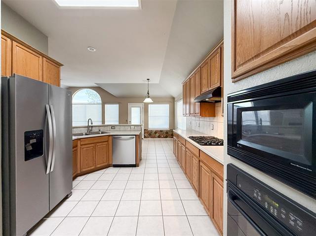 Building Photo - 6908 Hayling Way