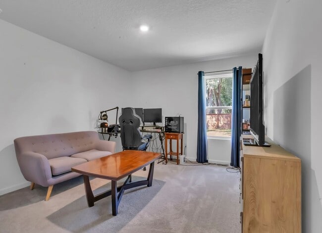 Building Photo - 1644 Addies Way