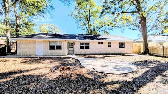 Building Photo - 8455 Lofton Dr