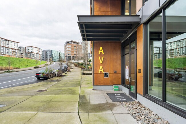 Building Photo - 15301 NE Turing St