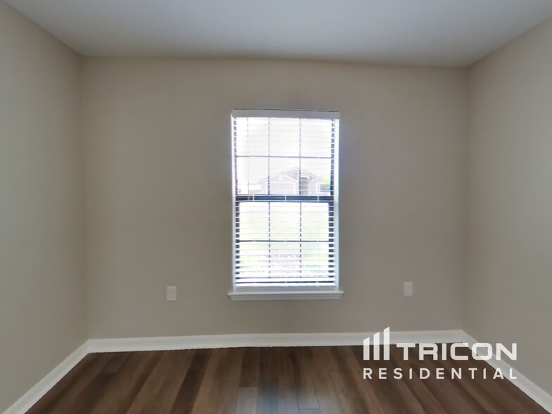 Building Photo - 3411 Wild Ocelot Ct