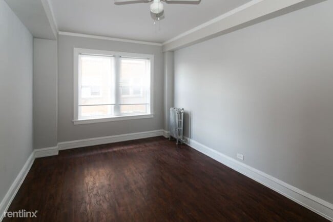 Building Photo - 6748 N Ashland Ave