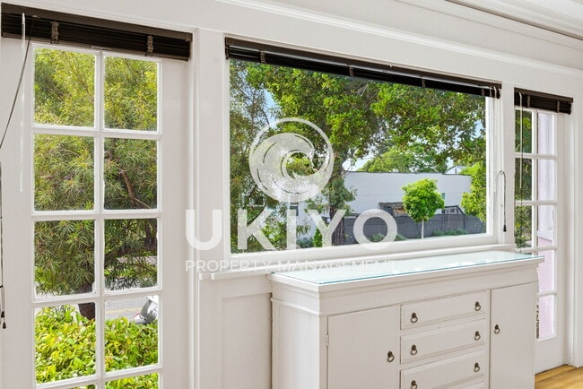 Building Photo - 1801 Marin Ave