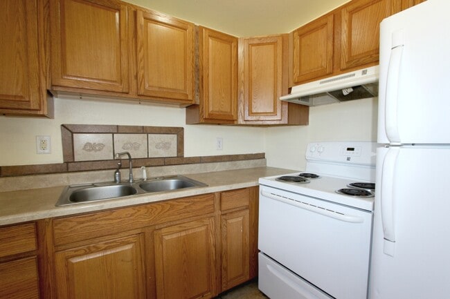 Building Photo - 3704 S Gunnison St