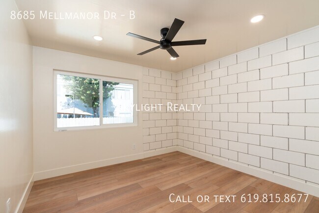 Building Photo - 8685 Mellmanor Dr
