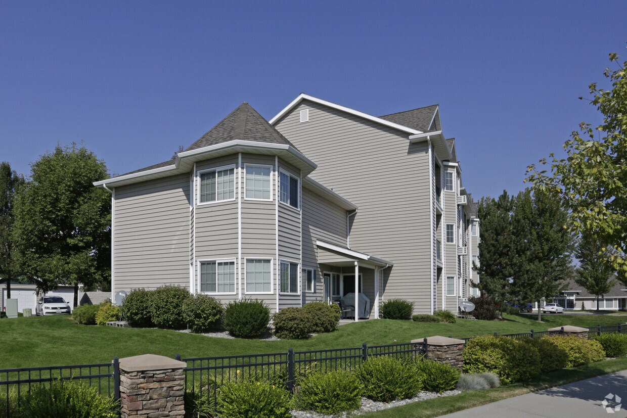 Deer Creek Apartments Spokane