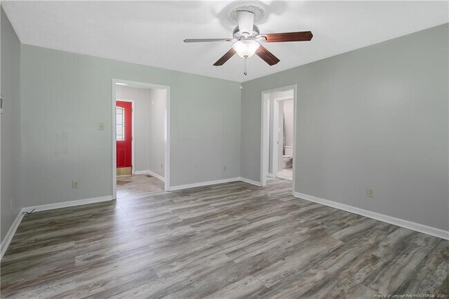 Building Photo - 3970 Loufield Dr