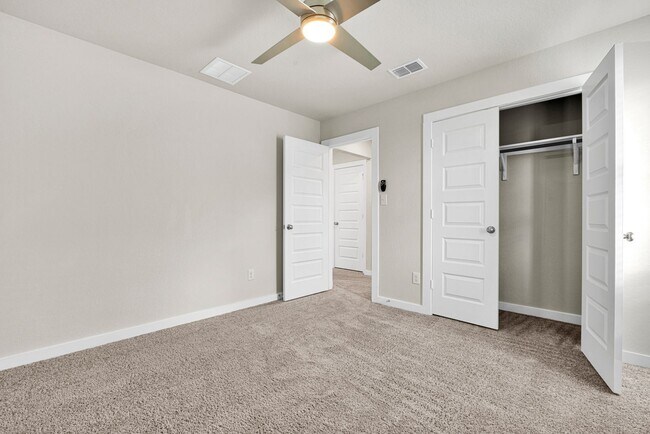 Building Photo - Charming 4-Bedroom Home in Millican Grove – Near Randolph AFB!