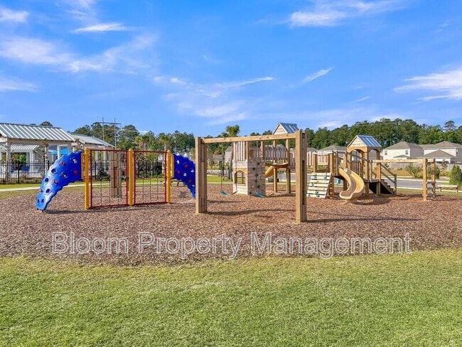 Building Photo - 502 Lk Rdg Blvd