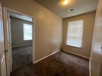 Building Photo - 1013 Fir Ln