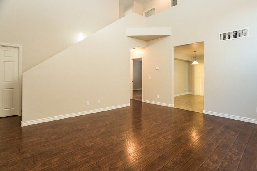 Building Photo - 7408 Maiden Run Ave