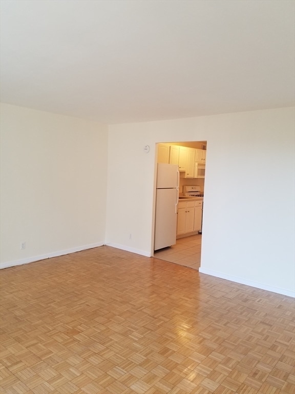 Building Photo - 44 Washington St