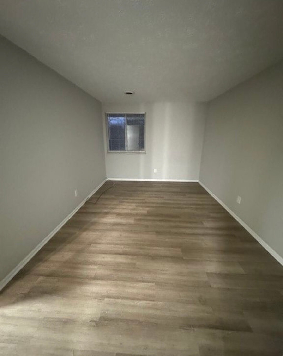 Building Photo - 4360 Inner Circle Dr