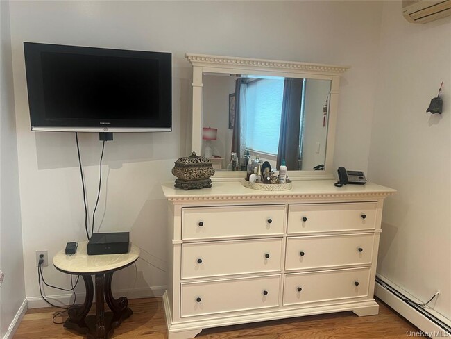 Building Photo - 56 Hudson View Hill