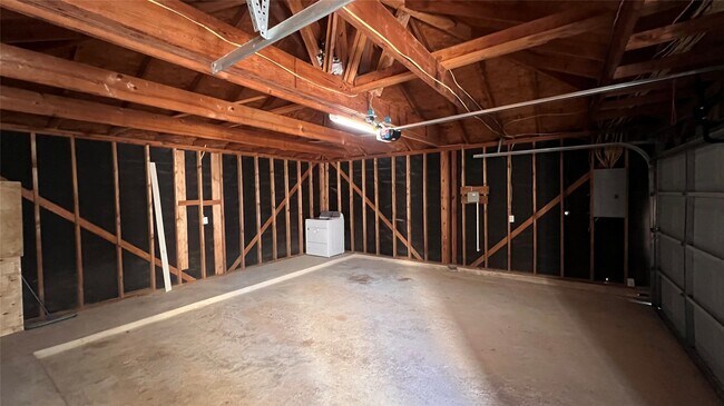 Building Photo - 4223 Country Heights Ct