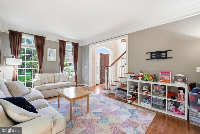 Building Photo - 5767 Bush Hill Dr